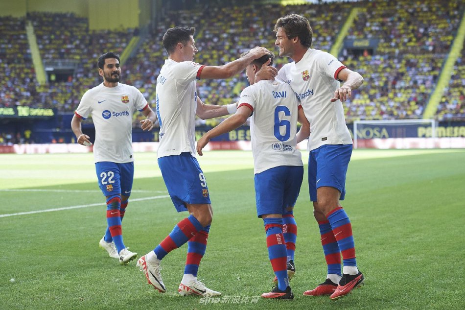 张雨霏的成 张雨霏的成