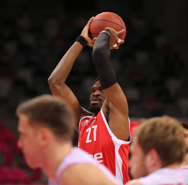 精准的底线 精准的底线