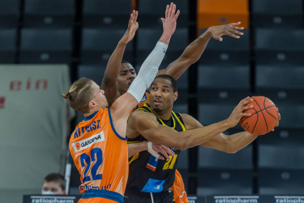 多特蒙德刚 多特蒙德刚